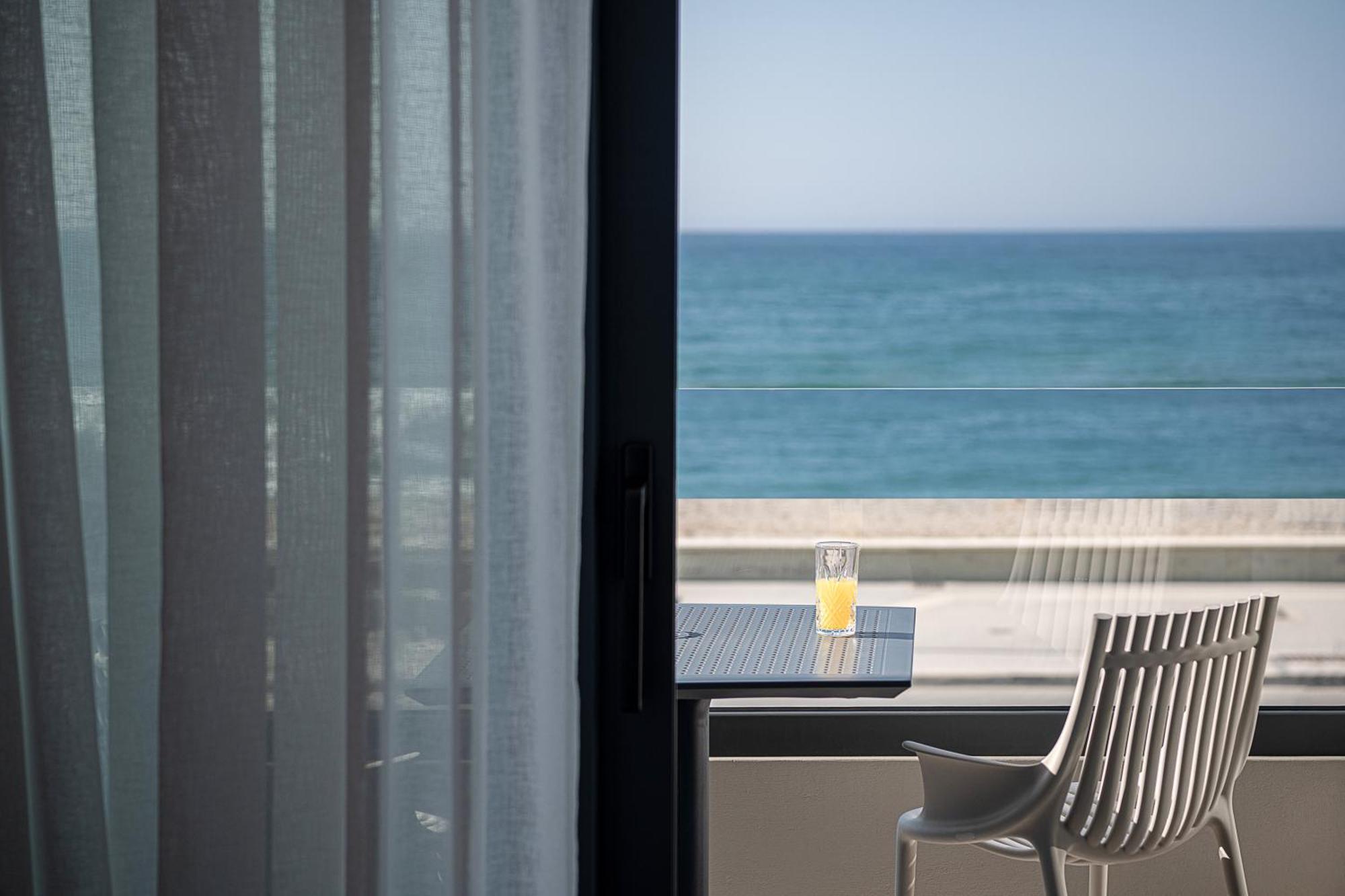 Calla Luxury Seafront Suites Rethymno  Luaran gambar